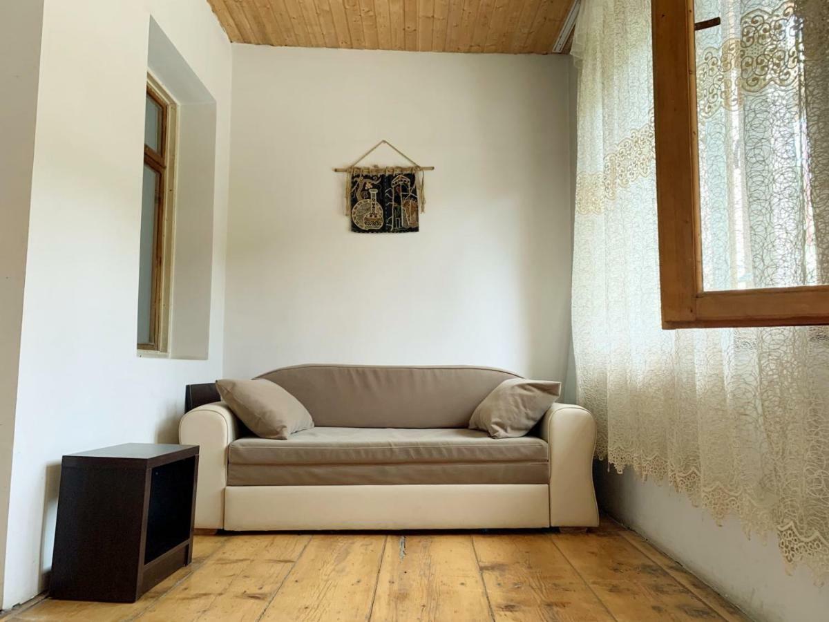 Guest House Lela Mestia Exterior foto
