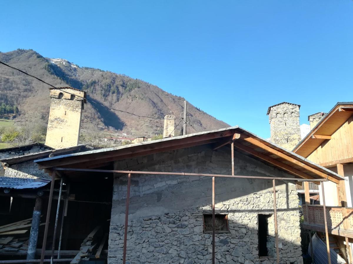 Guest House Lela Mestia Exterior foto